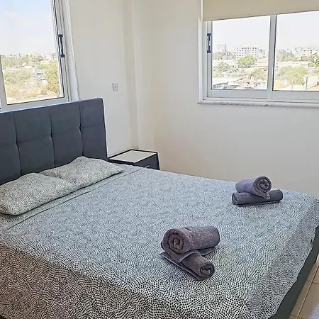 Sealove Pool Apartment *